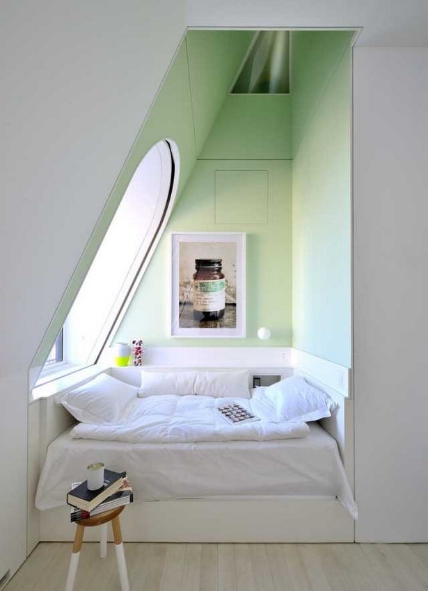 farben-fur-schlafzimmer-mit-schragen-32_9 A ferde Hálószobák színei