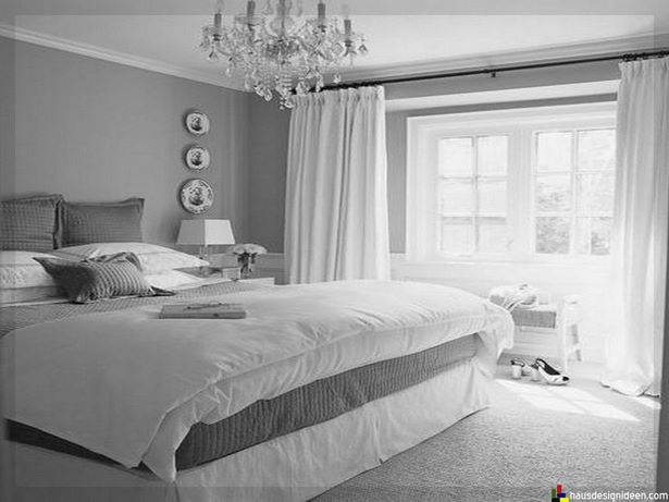 schlafzimmer-in-grau-weiss-21 Hálószoba szürke, fehér