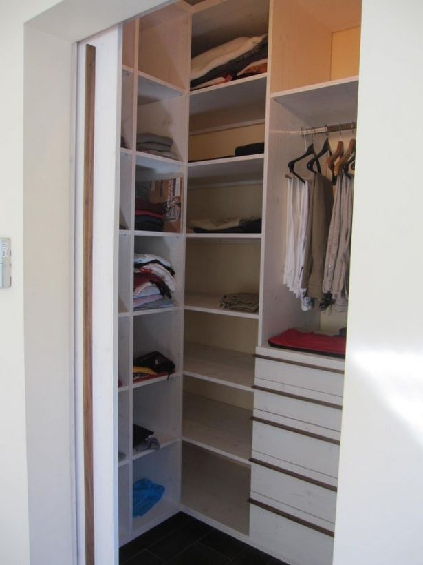 schlafzimmerschrank-fur-kleine-raume-12_4 Hálószoba szekrény kis szobákhoz