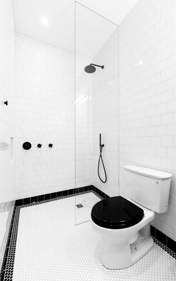 badezimmer-in-schwarz-weiss-09_19 Fekete-fehér fürdőszoba