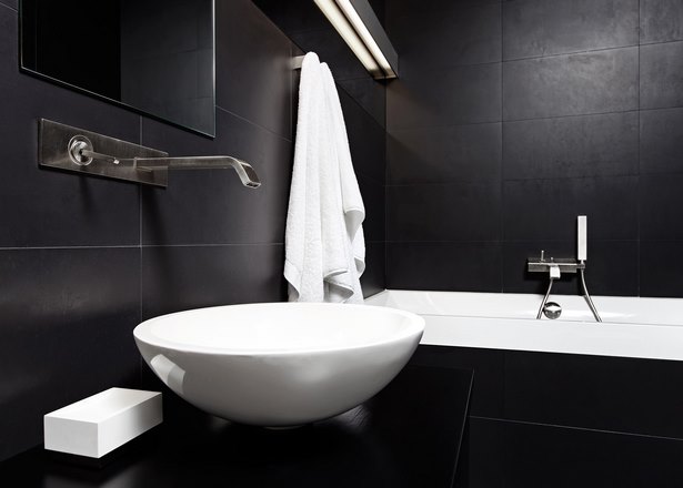 badezimmer-in-schwarz-87_12 Fekete fürdőszoba