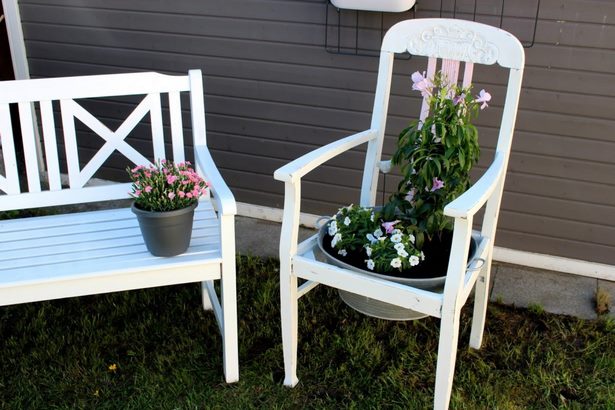 gartendeko-stuhle-93_12 Kerti dekorációs székek