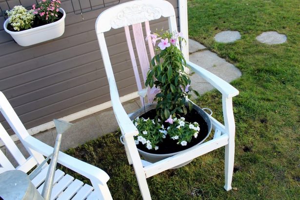 gartendeko-stuhle-93_16 Kerti dekorációs székek
