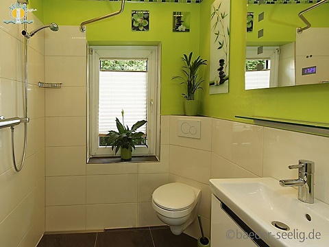 kleines-bad-farblich-gestalten-90_5 Kis fürdőszoba színes design