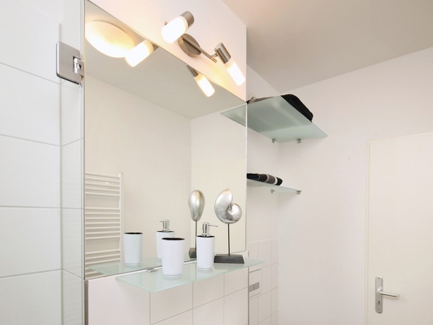 schmale-badezimmer-gestalten-10_10 Keskeny fürdőszoba kialakítása