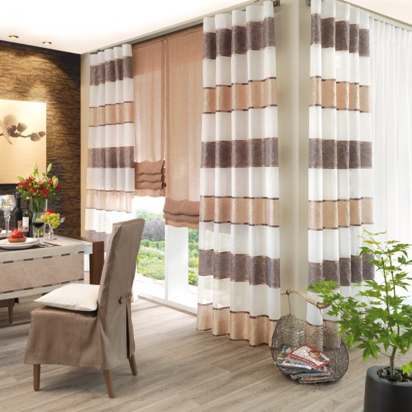 gardinen-bilder-wohnzimmer-86_12 Nappali függönyök