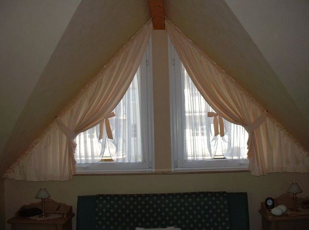 gardinen-fur-dachfenster-33 Függöny tetőablakok