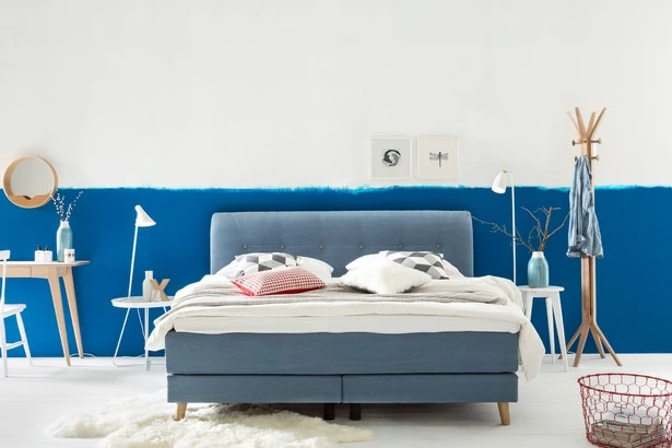 schlafzimmer-blaue-wand-61-1 Hálószoba kék fal