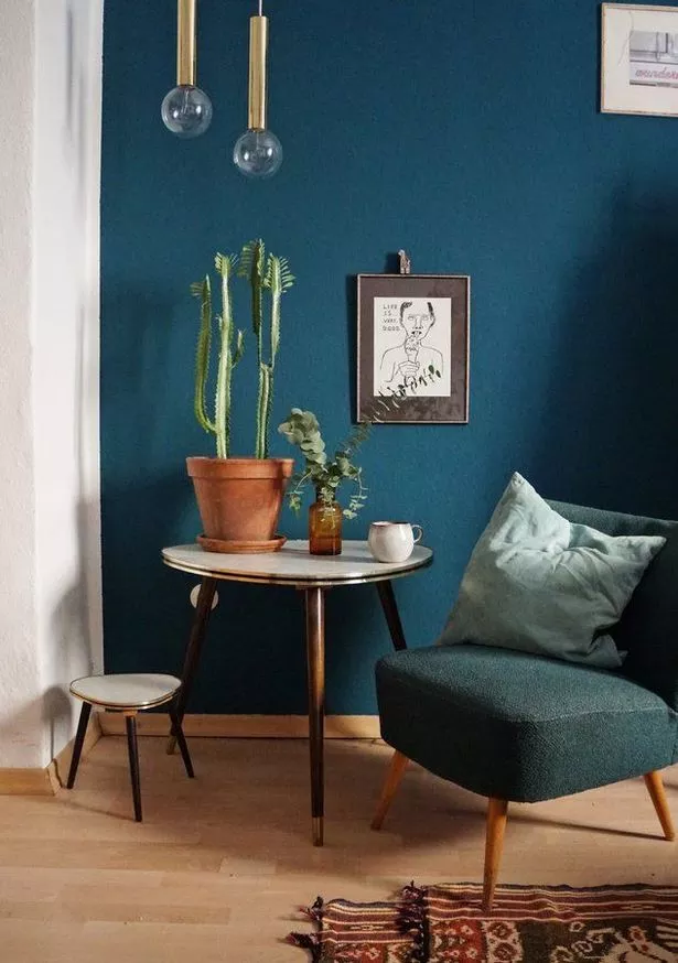wohnzimmer-streichen-ideen-blau-45_3-11 Nappali festék ötletek kék