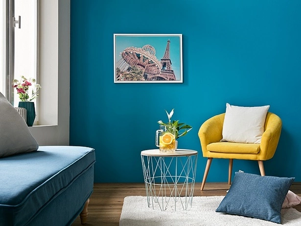 wohnzimmer-streichen-ideen-blau-45_4-12 Nappali festék ötletek kék
