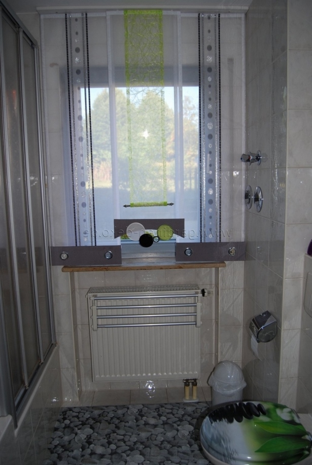 gardinen-ideen-badezimmer-83_17 Függönyök ötletek fürdőszoba