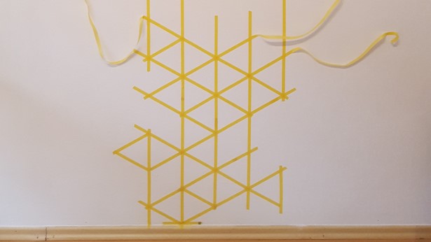 dreiecke-an-die-wand-malen-46_2 Háromszögek festése a falon