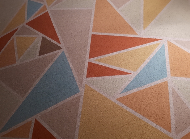 dreiecke-wand-malen-55_15 Háromszögek falfestmény