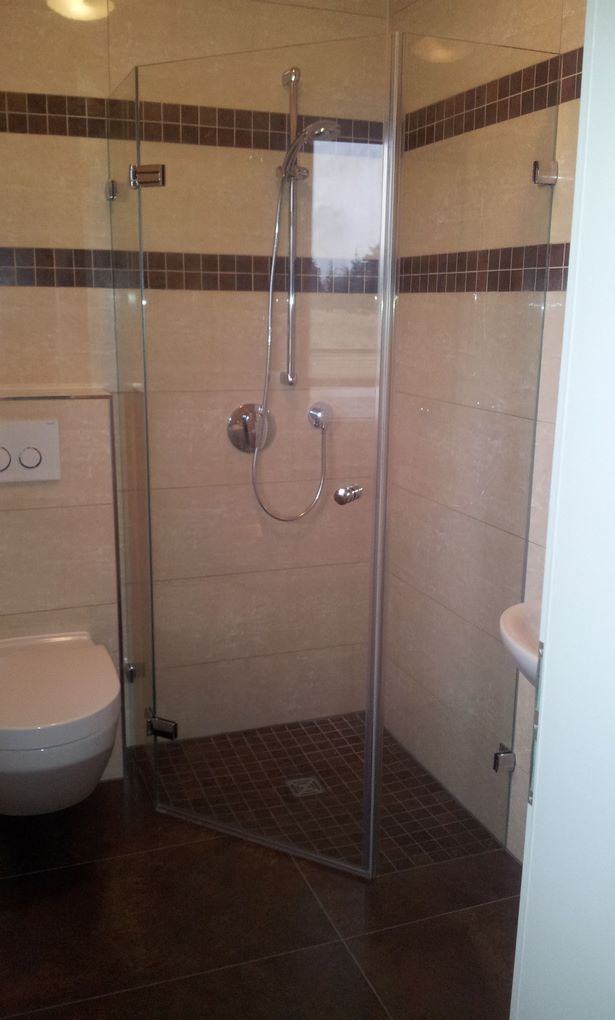 dusche-fur-kleine-raume-24_2 Zuhanyzó kis szobákhoz