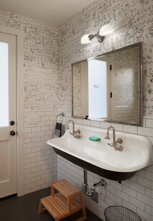 weiss-gefliestes-bad-aufpeppen-80_10 Fűszerezze fel a fehér csempézett fürdőszobát