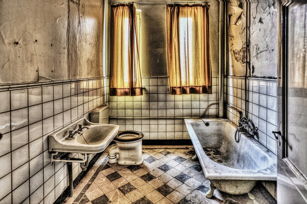 weiss-gefliestes-bad-aufpeppen-80_13 Fűszerezze fel a fehér csempézett fürdőszobát