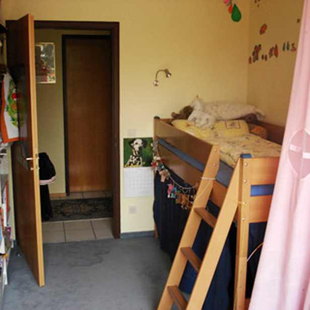 schlafzimmer-und-kinderzimmer-in-einem-raum-08_6 Hálószoba és gyerekszoba egy szobában