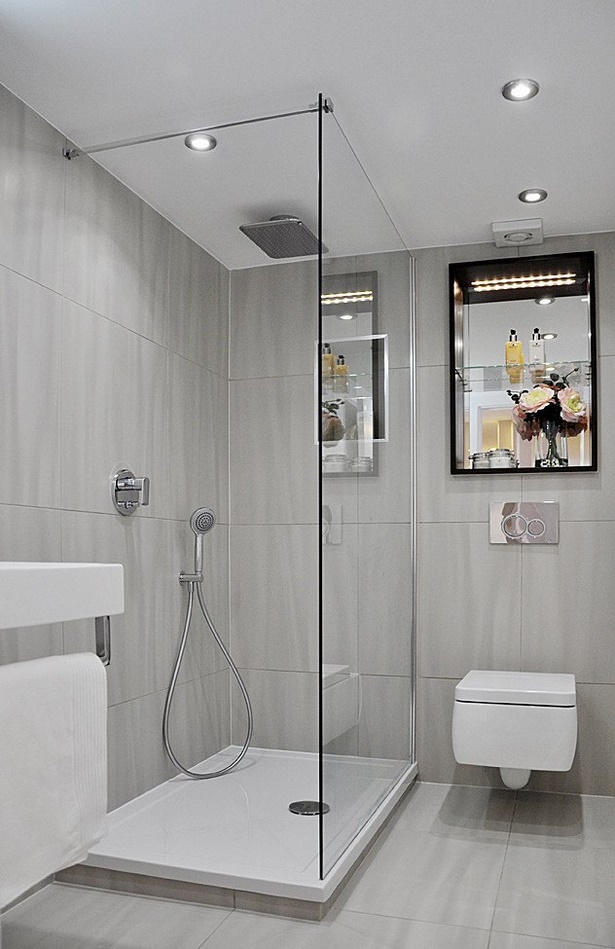 badezimmergestaltung-mit-dusche-90_18 Fürdőszoba kialakítása zuhanyzóval