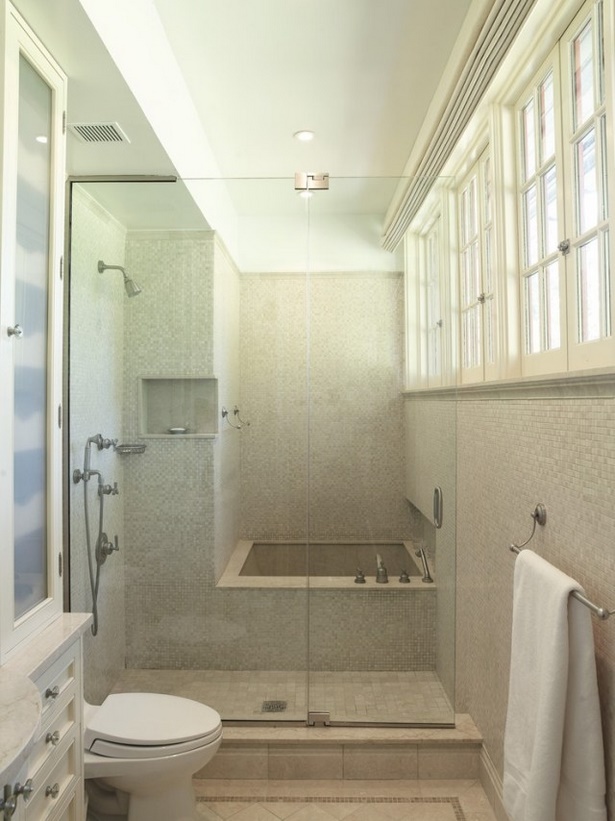 kleines-bad-mit-dusche-und-badewanne-98_5 Kis fürdőszoba zuhanyzóval és káddal