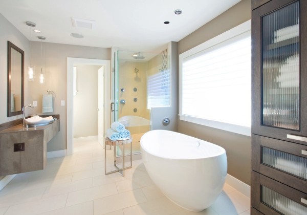 Gyönyörű modern fürdőszoba