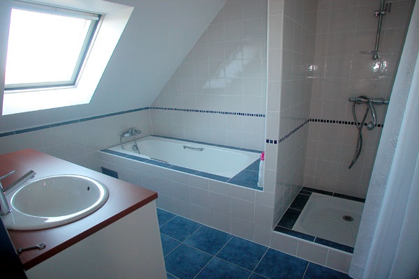 badewanne-dusche-kleines-bad-65_17 Fürdőkád zuhanyzó kis fürdőszoba