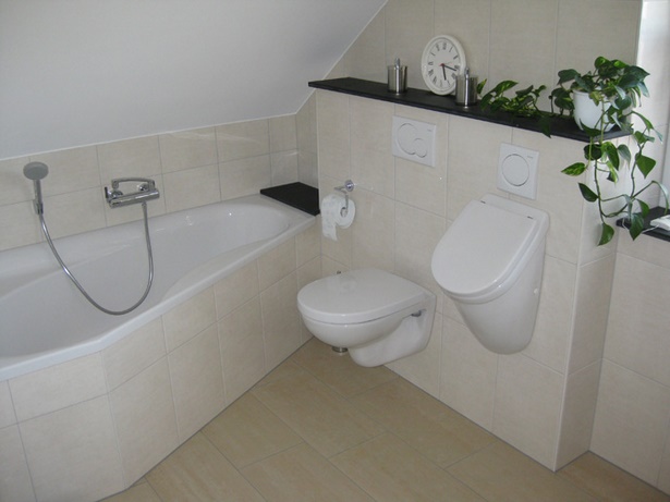 badewanne-und-dusche-fr-kleine-bder-21_19 Fürdőkád és zuhanyzó kis fürdőszobákhoz