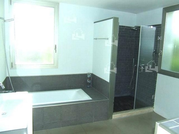 dusche-und-badewanne-in-kleinem-bad-37_17 Zuhanyzó és kád kis fürdőszoba