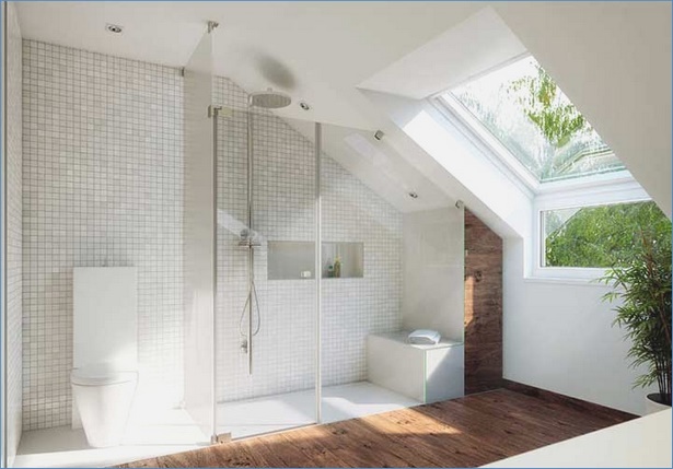 kleines-bad-mit-dachschrge-gestalten-52_18 Kis fürdőszoba lejtős tető design