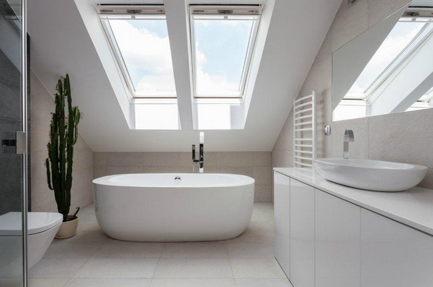 kleines-bad-mit-dachschrge-gestalten-52_9 Kis fürdőszoba lejtős tető design