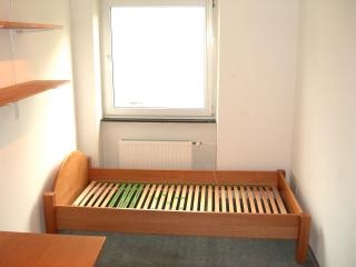 kleines-zimmer-bett-23_10 Kis szoba ágy