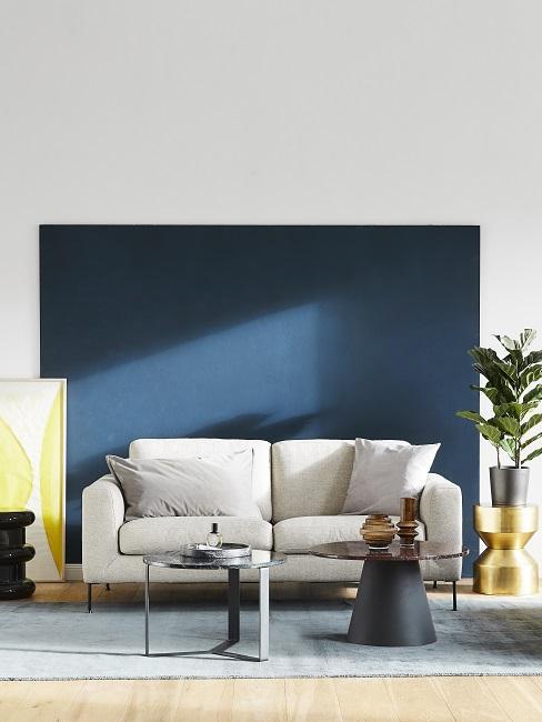blaue-wande-im-wohnzimmer-65_5 Kék falak a nappaliban