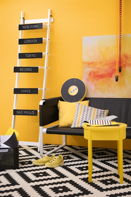 gelbe-wandfarbe-wohnzimmer-50_17 Sárga fal színes nappali