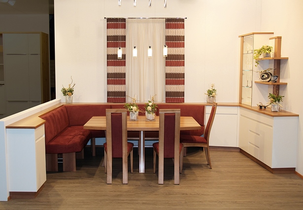 kuche-esszimmer-und-wohnzimmer-in-einem-kleinen-raum-79_16 Konyha étkező, nappali egy kis helyet