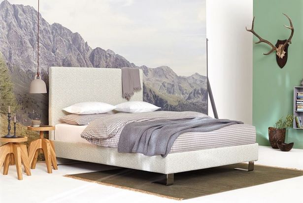 trendfarbe-schlafzimmer-66_10 Divatos színes hálószoba