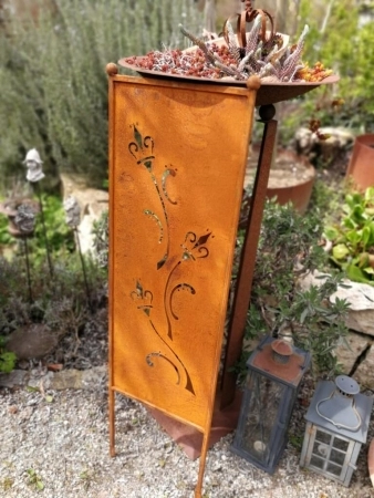 dekoartikel-fur-den-garten-30_9-15 Dekoratív elemek a kertben