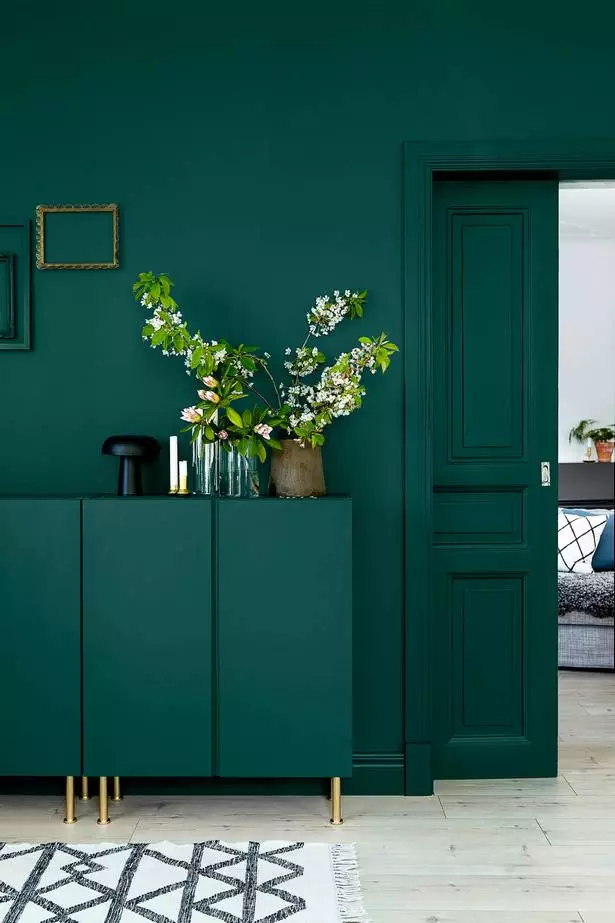 grun-als-wandfarbe-95-2 Zöld, mint a fal színe