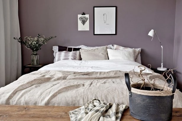 schlafzimmer-flieder-streichen-55_4-15 Hálószoba lila festék