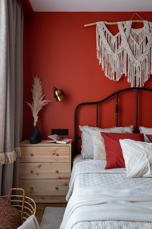 schlafzimmer-wandfarbe-rot-87_2-10 Hálószoba fal színe piros