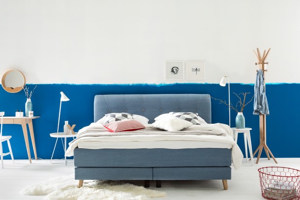 farbe-fur-schlafzimmer-mit-schrage-37_10 Színes hálószoba ferde