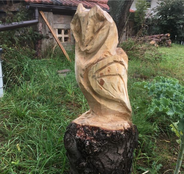 Készítsen fából készült figurákat saját kertjében