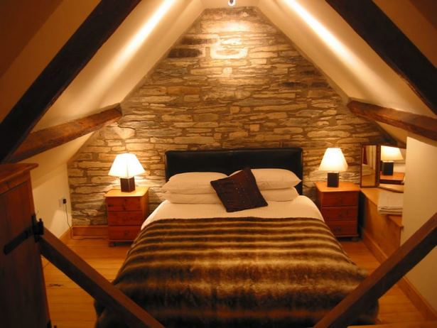 schlafzimmer-unter-dachschrage-gestalten-67_7 Hálószoba tervezése lejtős tető alatt