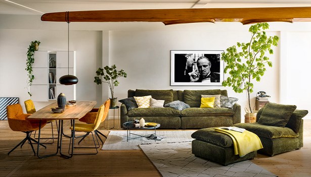 wohnzimmer-einrichten-mit-rotem-sofa-68_13 Nappali berendezése piros kanapéval