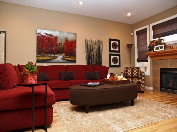 wohnzimmer-einrichten-mit-rotem-sofa-68_4 Nappali berendezése piros kanapéval