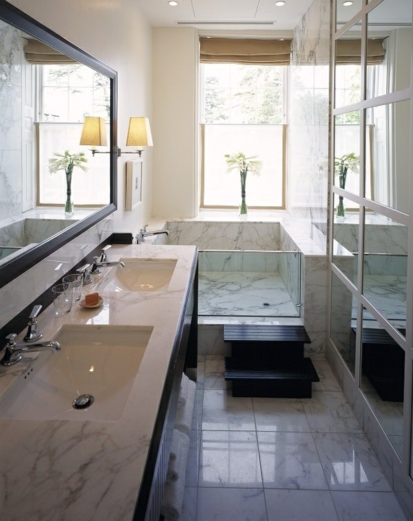kleines-schmales-badezimmer-gestalten-00_6 Design kis keskeny fürdőszoba