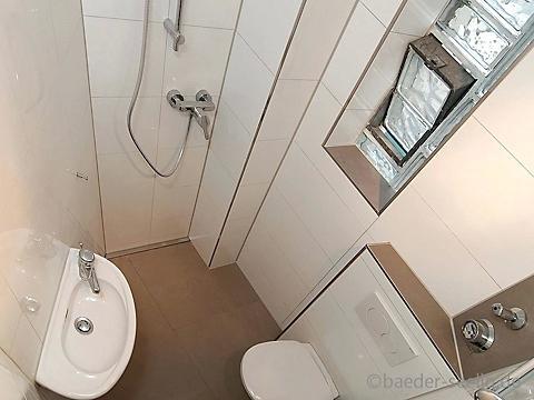 minibader-mit-dusche-05_2 Mini fürdőszoba zuhanyzóval