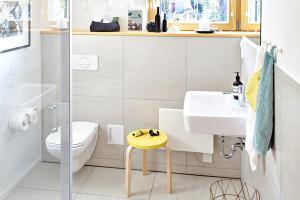 vorschlage-badgestaltung-fliesen-98_11 Javaslatok fürdőszoba tervezés csempe