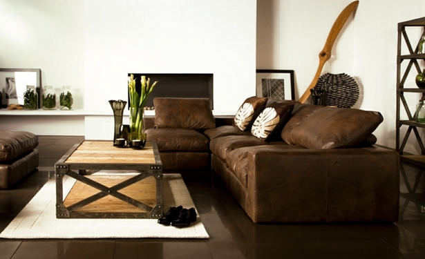 wohnzimmer-ideen-braune-couch-60 Nappali ötletek Barna Kanapé