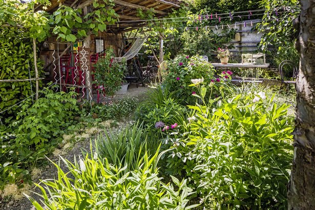schone-privatgarten-bilder-63_16 Gyönyörű privát kertek képek