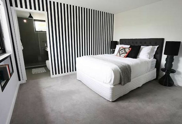 schlafzimmer-schwarz-wei-deko-96_3 Hálószoba fekete fehér dekoráció