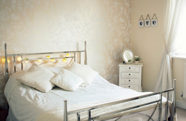 weies-schlafzimmer-welche-wandfarbe-18_8 Fehér hálószoba fal színe